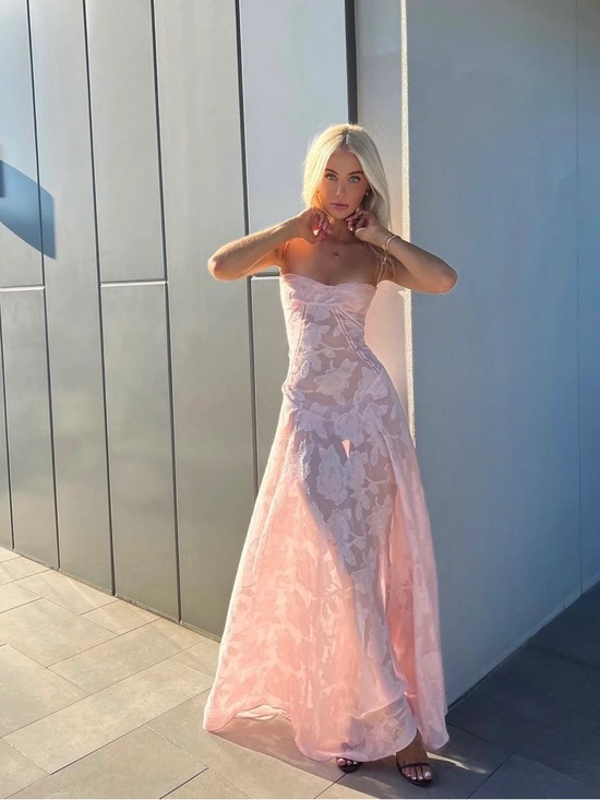 House of CB Dresses & Skirts - NEW House Of CB Seren Pink Floral Lace Back Maxi Dress Gown Romantic M A-C